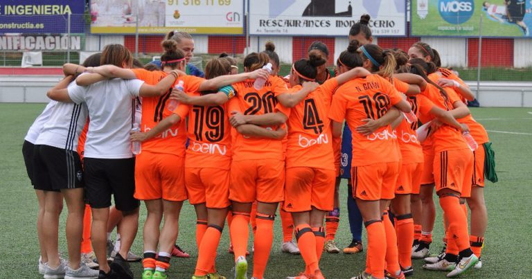 Las chicas del ValenciaCF  Femenino a Semifinales de la Copa